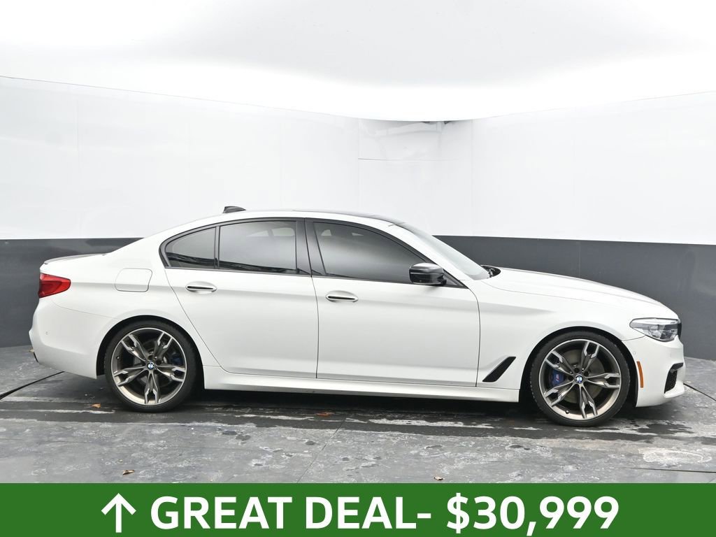 Used 2018 BMW M550i xDrive image 12