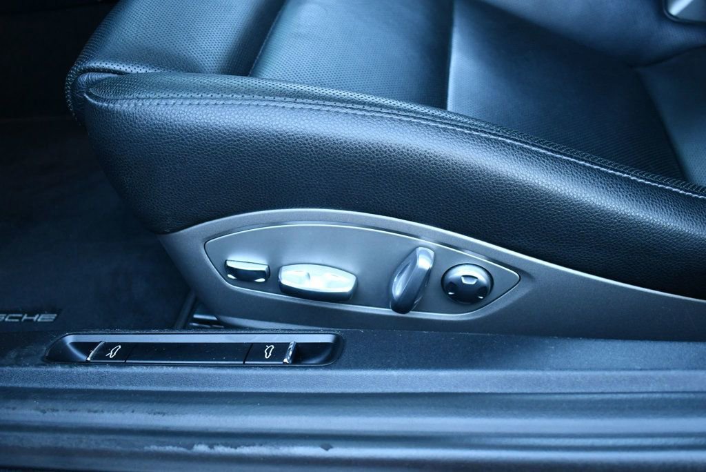 Used 2017 Porsche 911 Carrera image 60