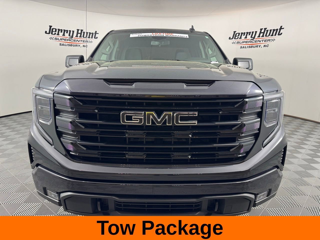 Used 2024 GMC Sierra 1500 Elevation image 5