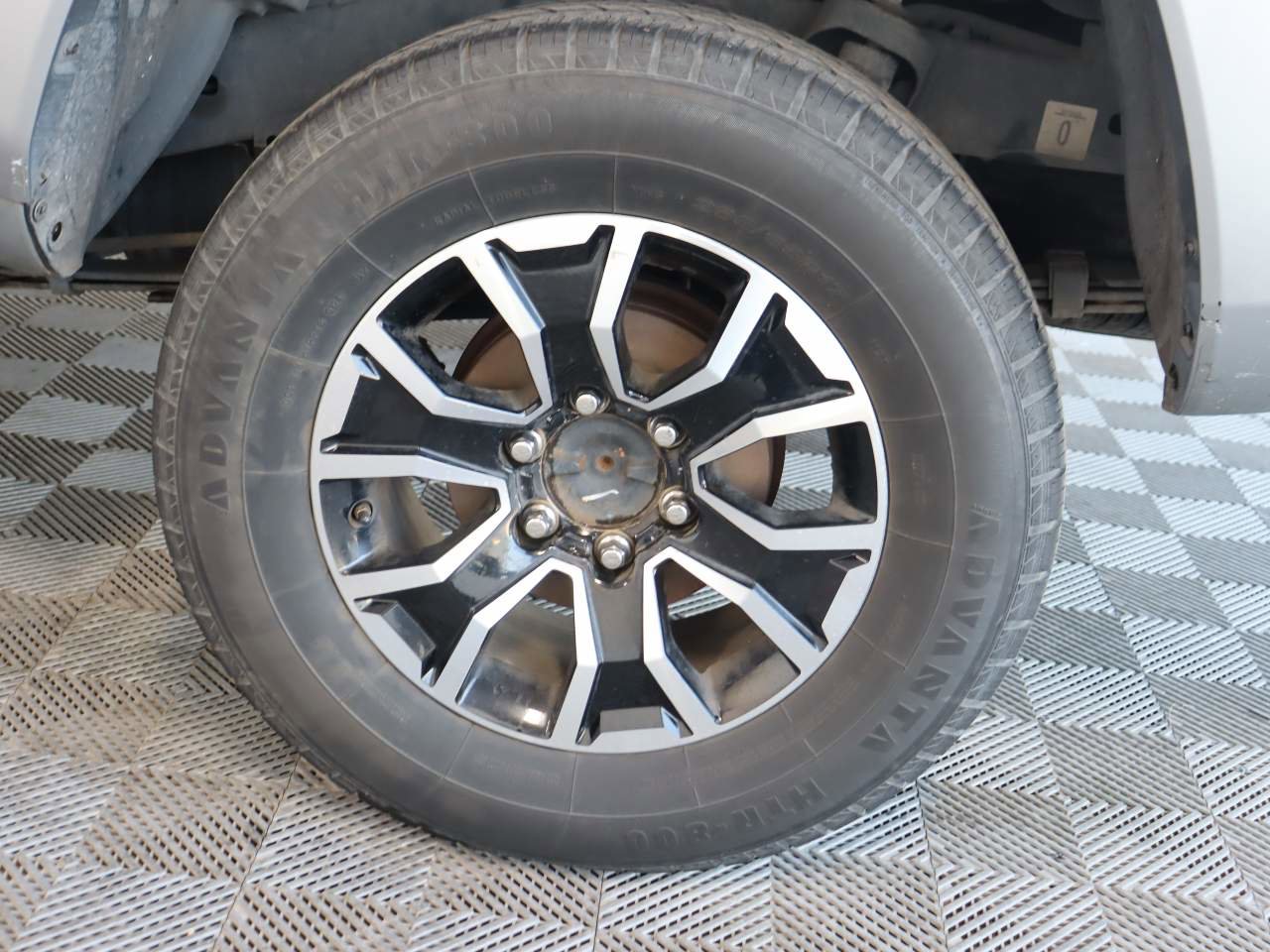Used 2021 Toyota Tacoma TRD Sport w/ Technology Package RWD image 15