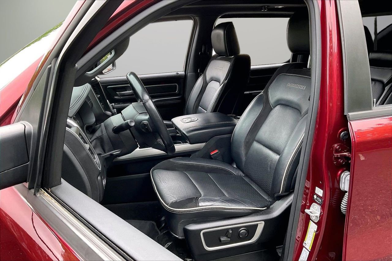 Used 2022 RAM 1500 Laramie w/ Sport Appearance Package AWD/4WD image 22