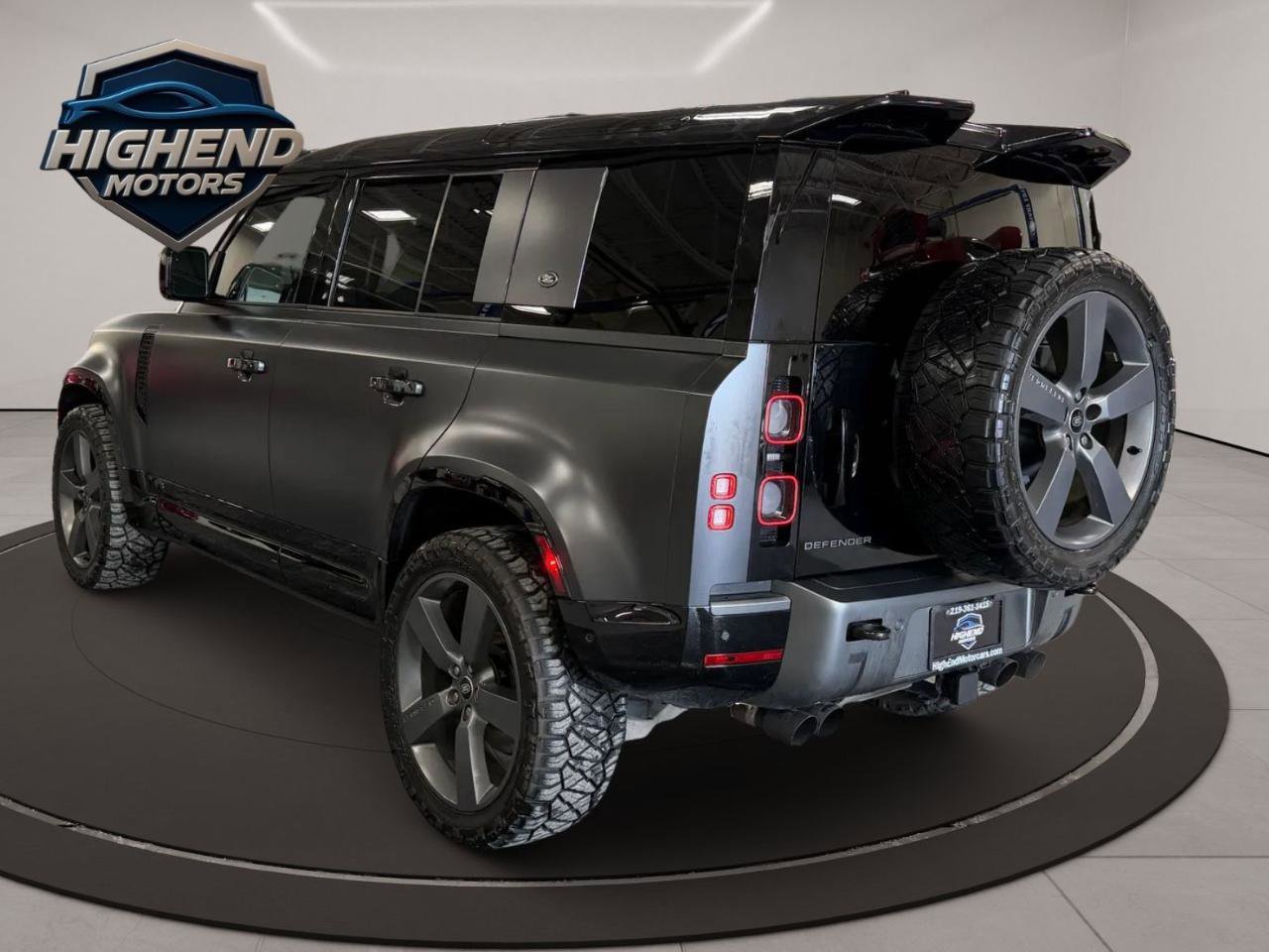 Used 2024 Land Rover Defender 110 Carpathian Edition image 4