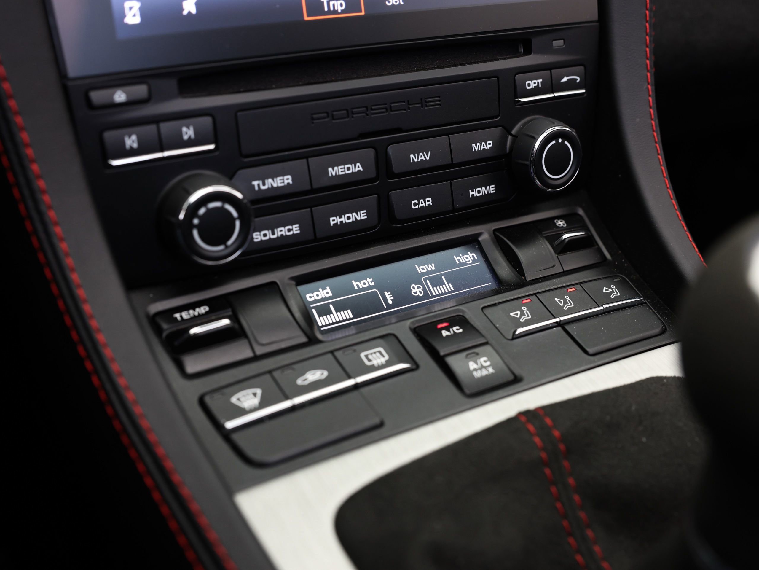 Used 2022 Porsche 718 Boxster Spyder image 18