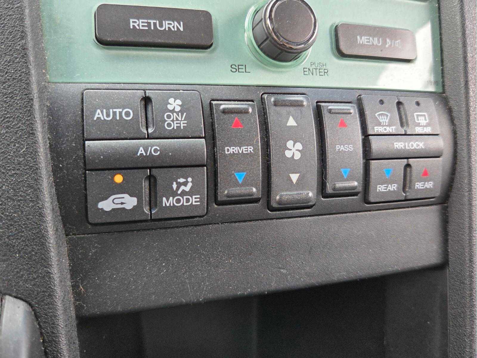 Used 2011 Honda Pilot EX image 24