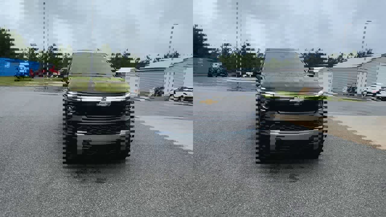 New 2026 Chevrolet Silverado EV LT image 3