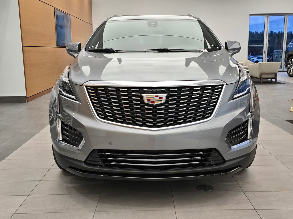 New 2025 Cadillac XT5 Luxury image 8