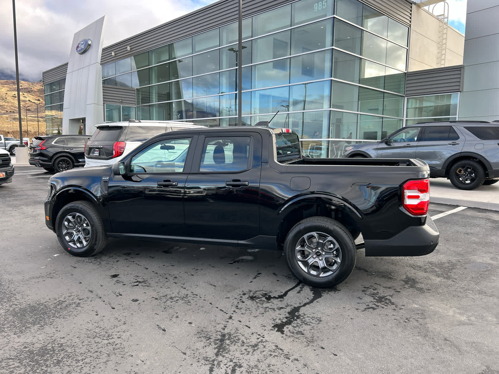 New 2026 Ford Maverick XLT w/ Equipment Group 301A image 9