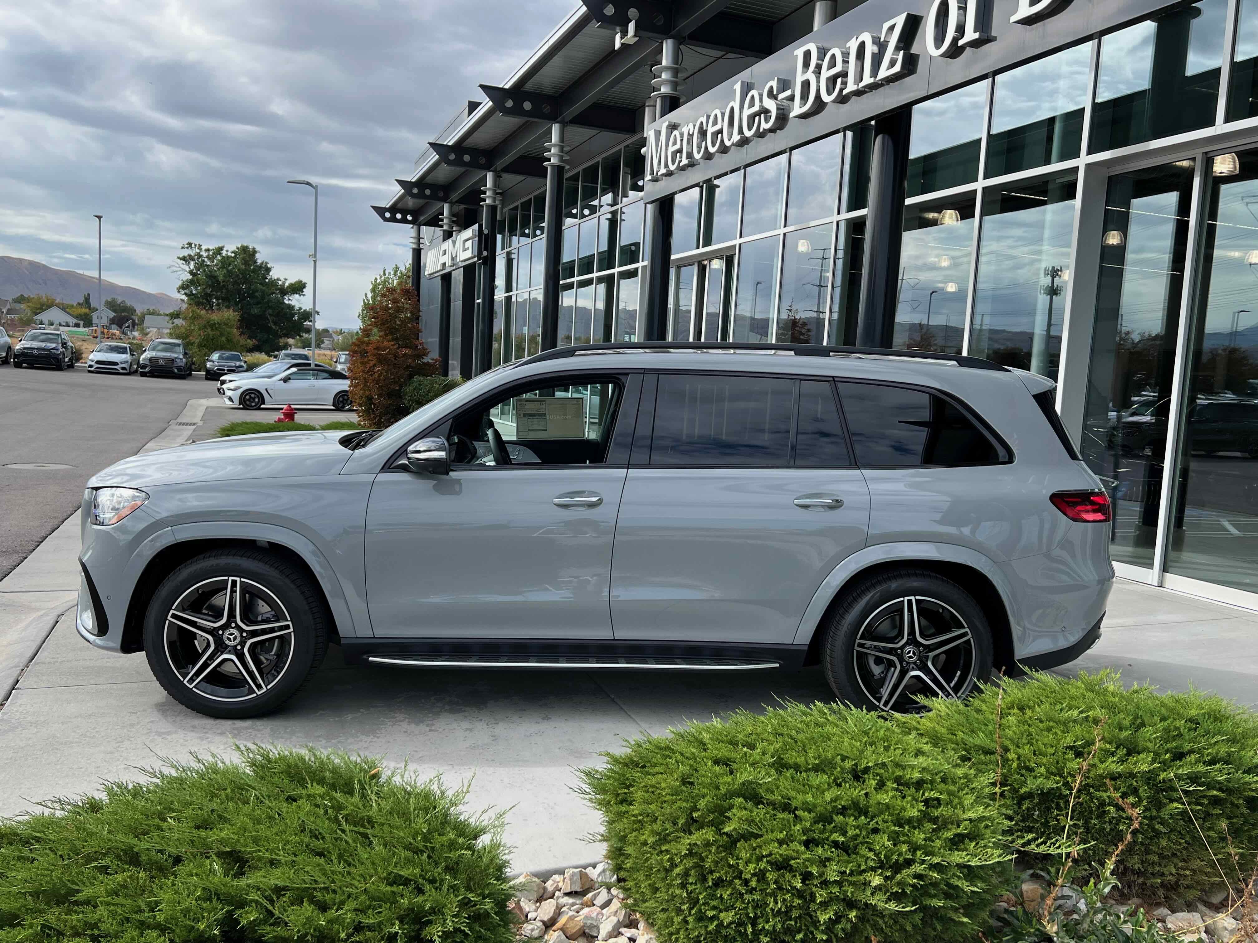 New 2026 Mercedes-Benz GLS 450 4MATIC image 8