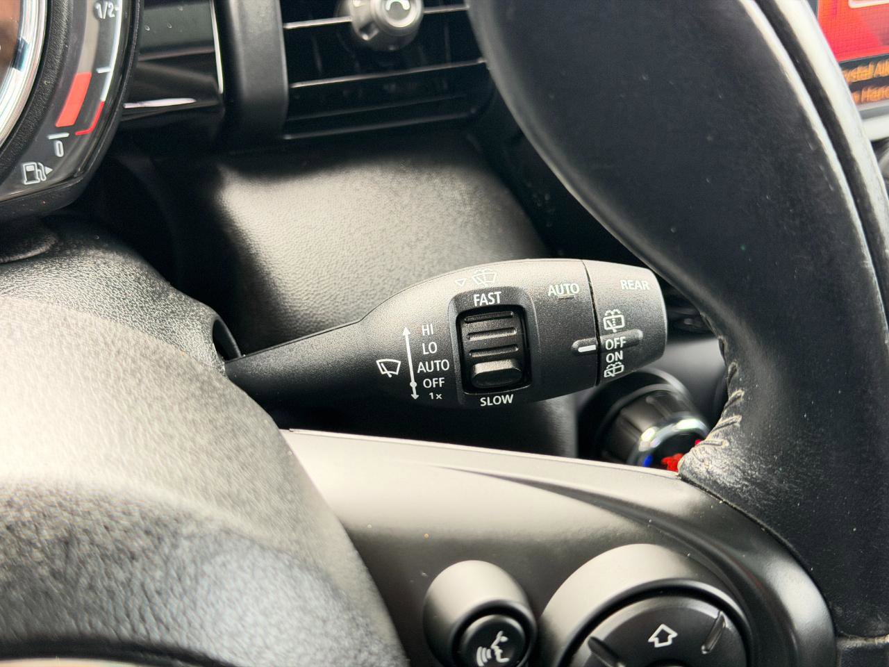 Used 2019 MINI Cooper 2-Door Hardtop w/ Storage Package image 69