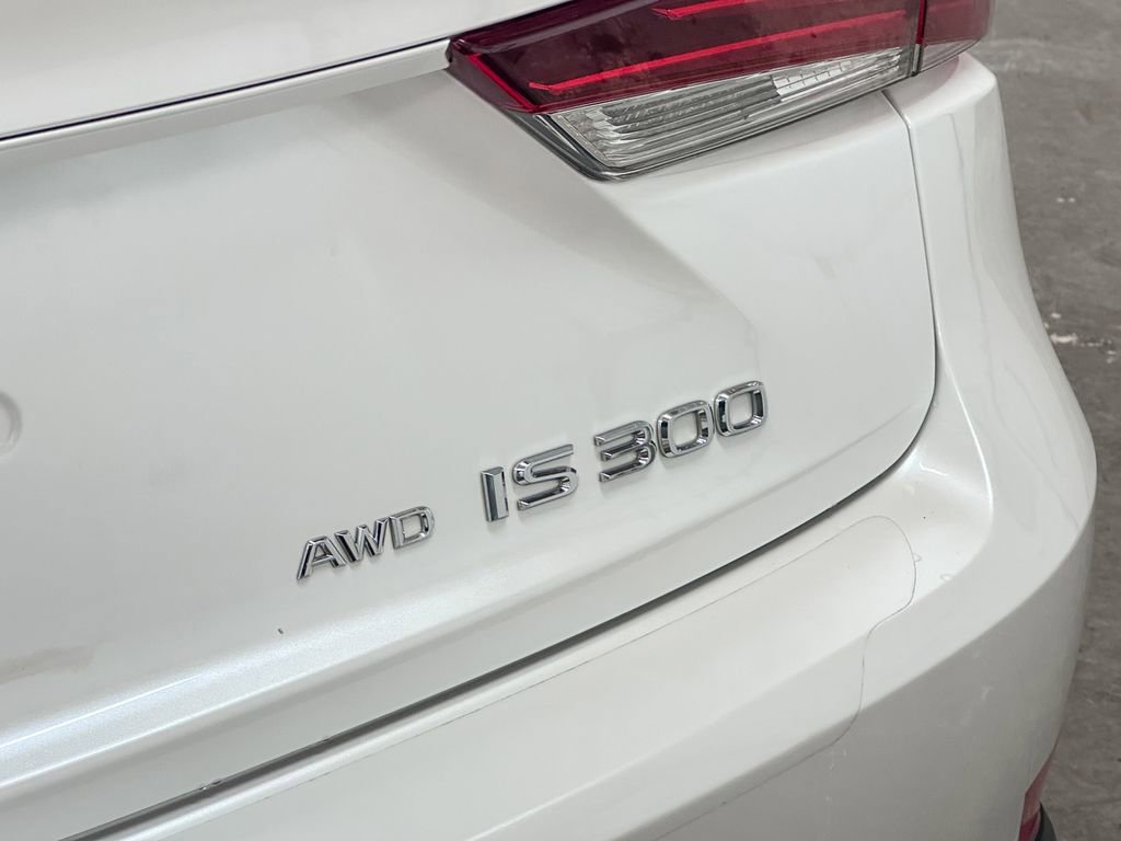 Used 2020 Lexus IS 300 AWD w/ Navigation Package image 17