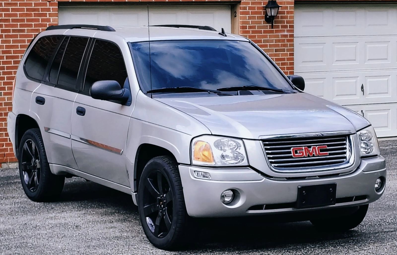 Used 2008 GMC Envoy SLE image 7