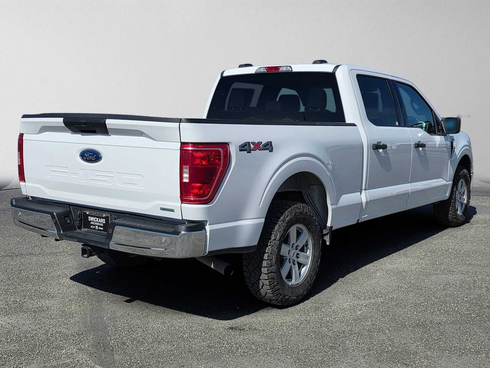 Used 2022 Ford F150 XLT w/ Equipment Group 301A Mid AWD/4WD image 3