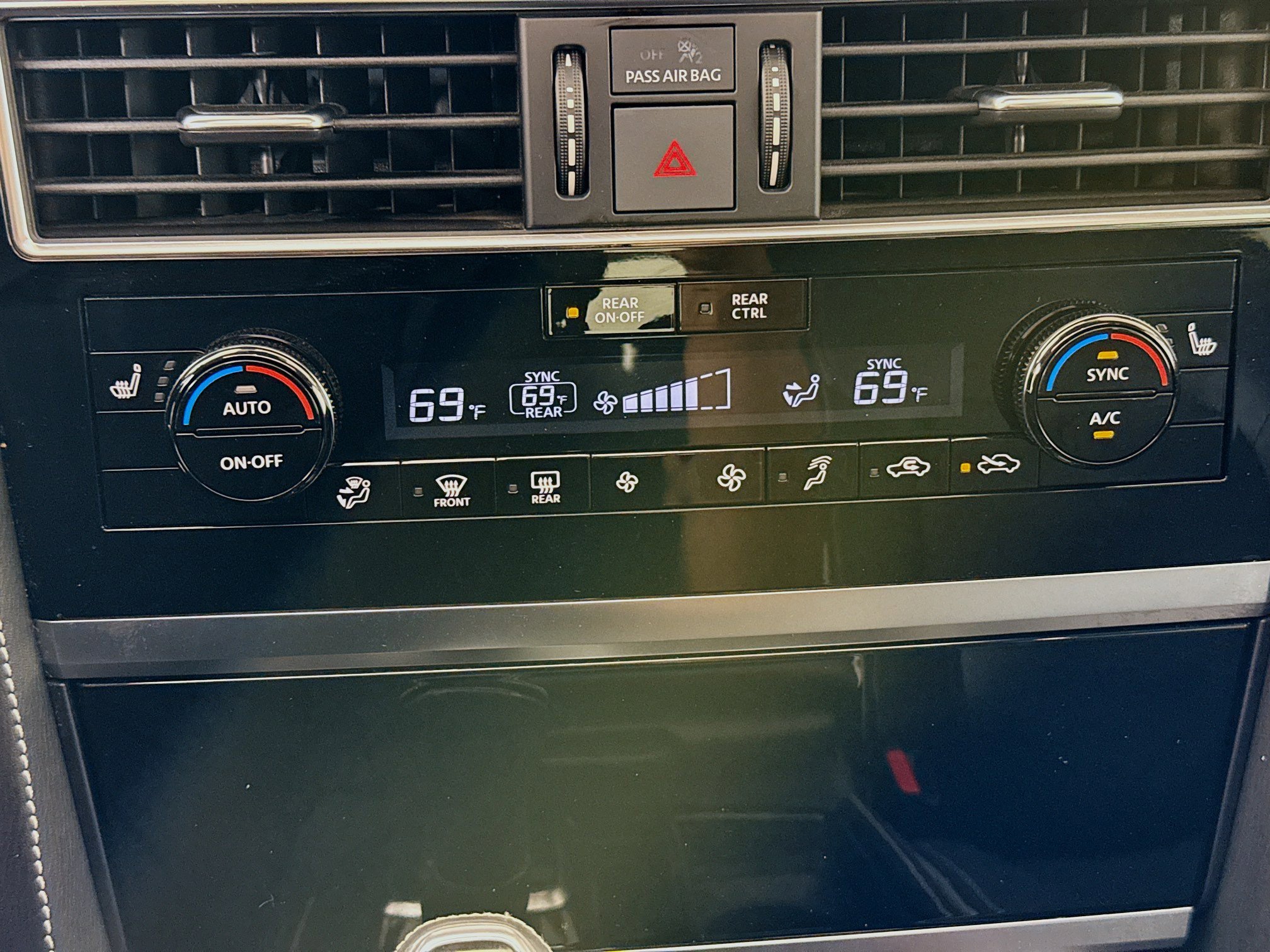 Used 2024 INFINITI QX80 Premium Select w/ Cargo Package image 18