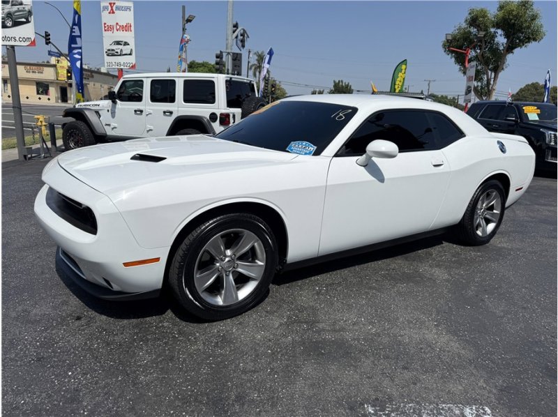 Used 2019 Dodge Challenger SXT image 48