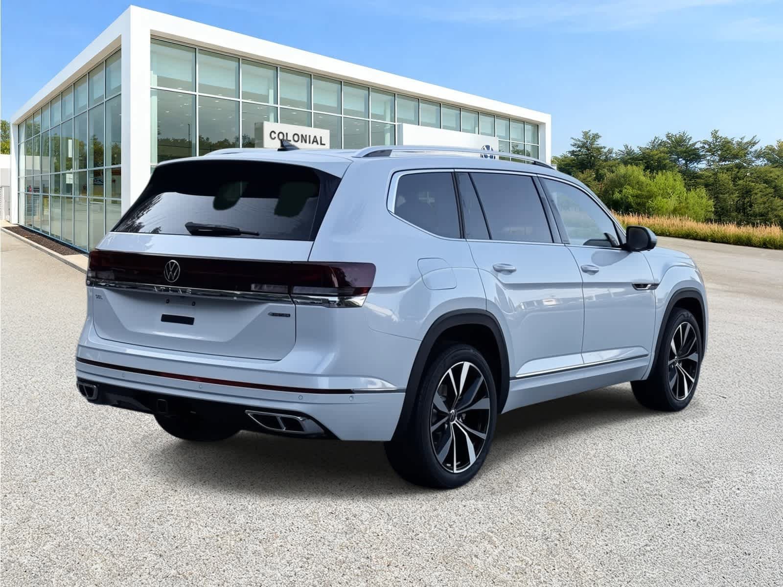 New 2026 Volkswagen Atlas SEL Premium R-Line image 5