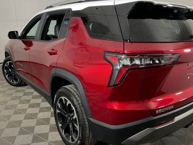 Used 2025 Chevrolet Equinox LT w/ Convenience Package II image 39