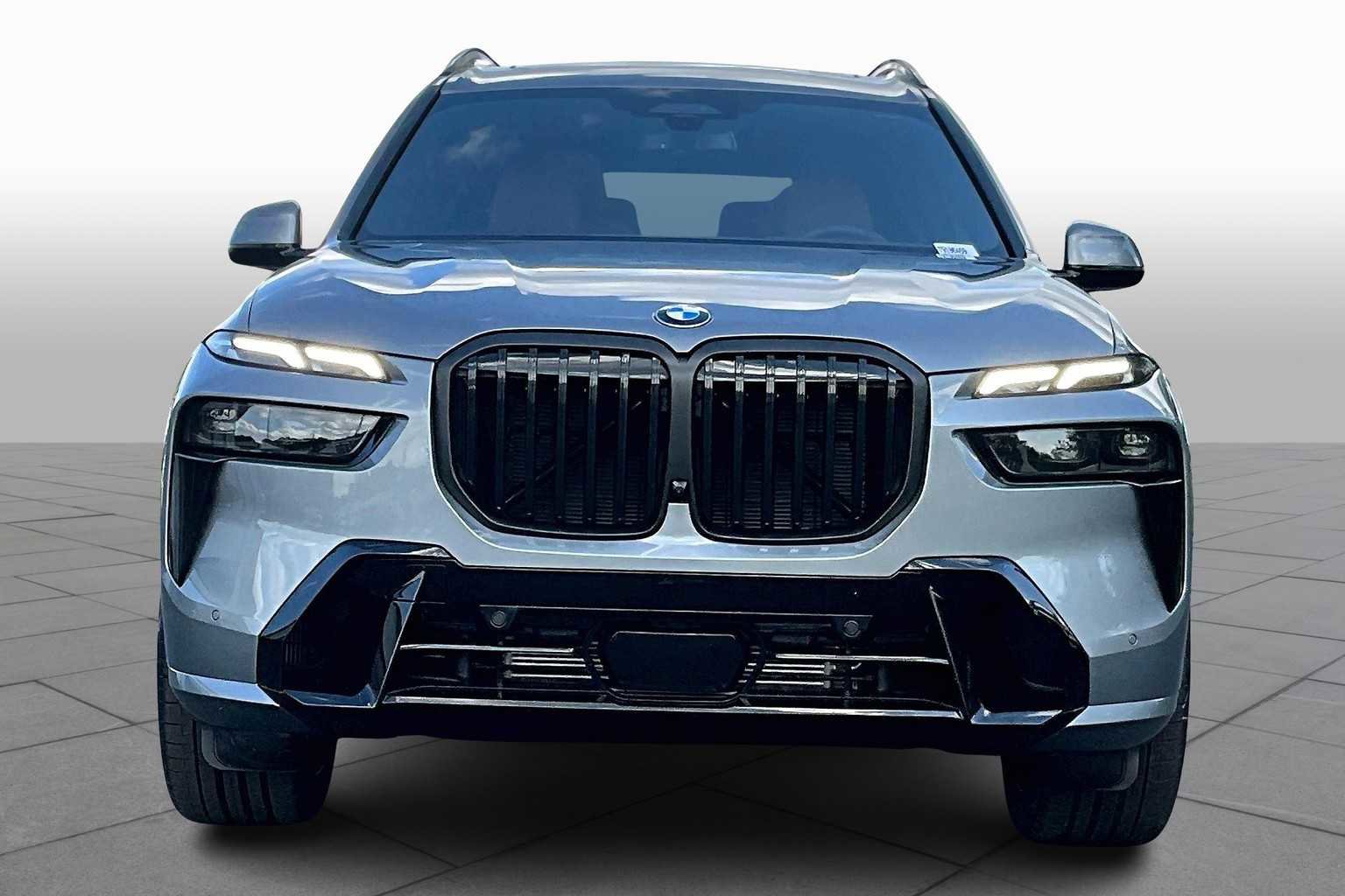 New 2026 BMW X7 xDrive40i w/ M Sport Package image 3