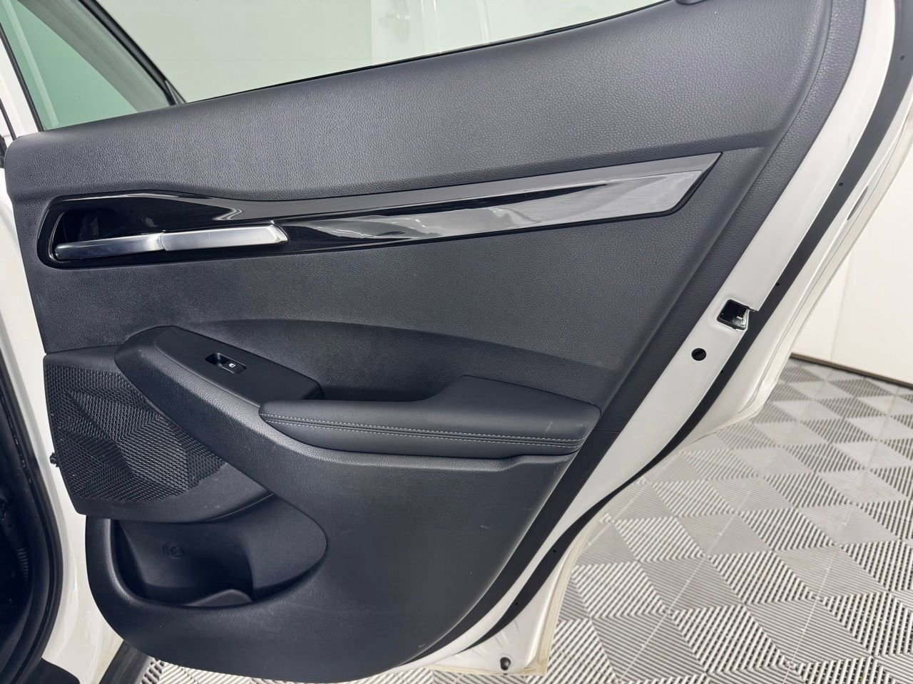 Used 2025 Kia Seltos EX w/ EX Sunroof Package image 35