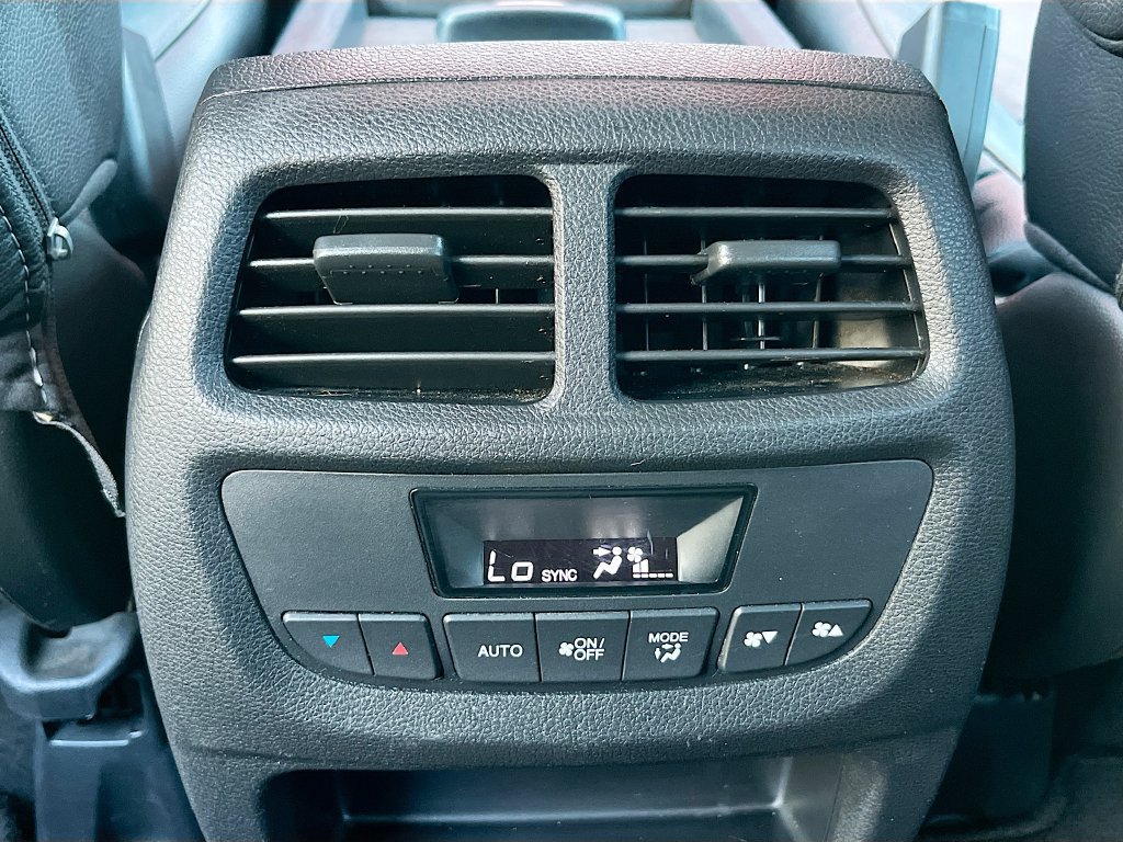 Used 2018 Honda Pilot EX-L image 33