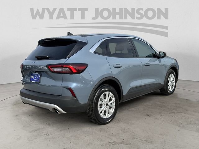Used 2024 Ford Escape Active image 5