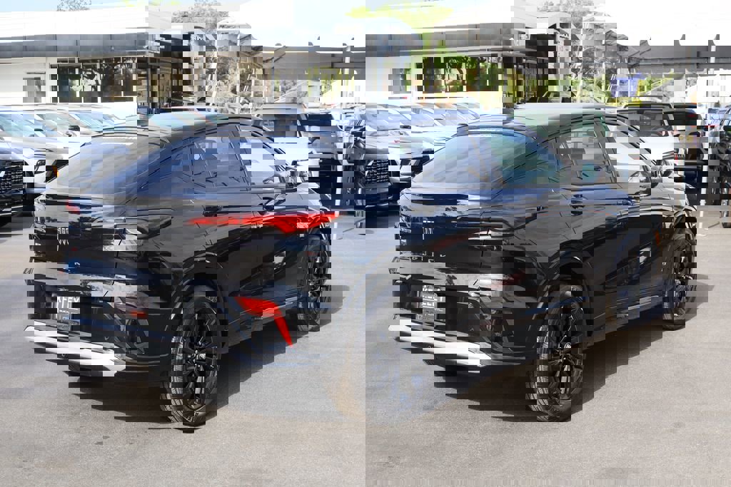 New 2026 Buick Envista Sport Touring image 4