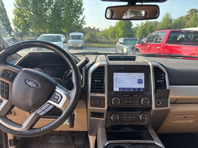 Used 2021 Ford F250 Lariat w/ Lariat Value Package AWD/4WD image 11