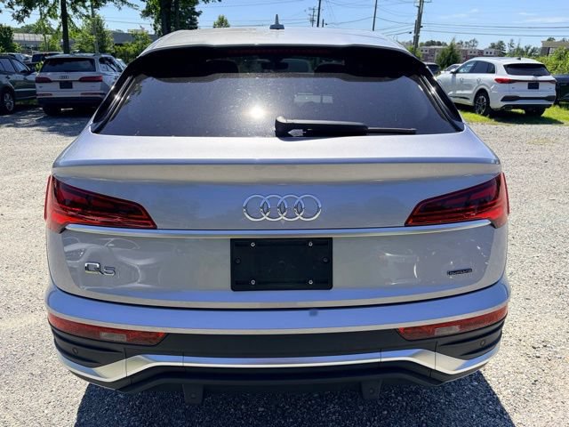 Certified 2024 Audi Q5 2.0T Premium AWD/4WD image 4