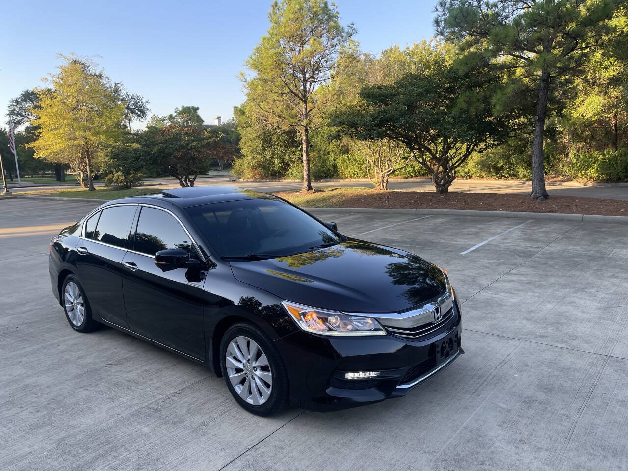 Used 2016 Honda Accord EX-L image 23