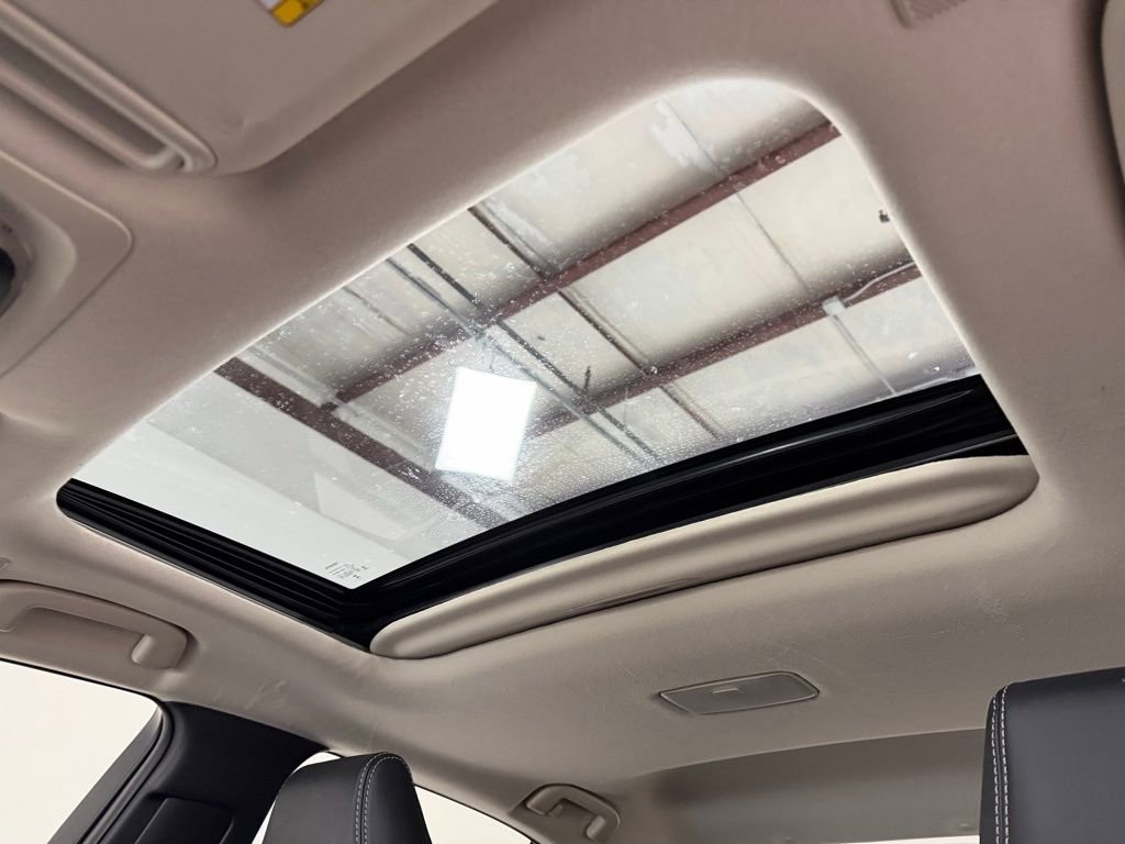 Used 2024 Toyota Corolla XLE image 21