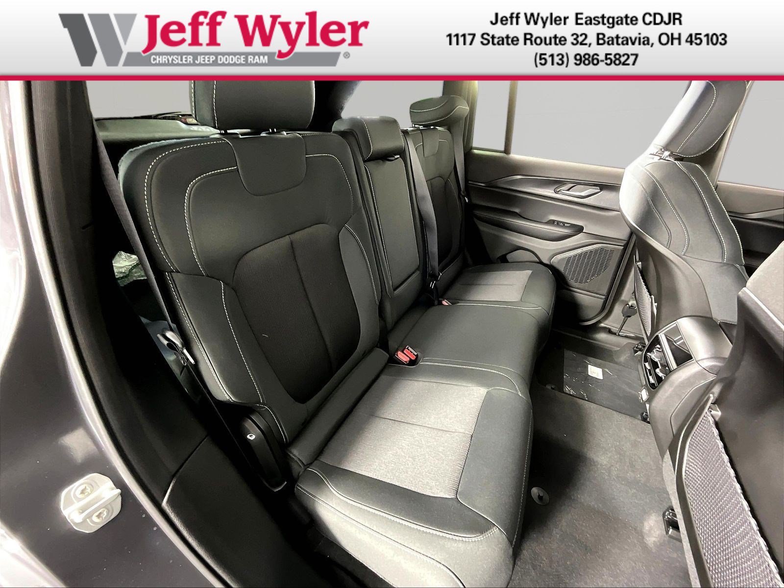 New 2026 Jeep Grand Cherokee Laredo X AWD/4WD image 20