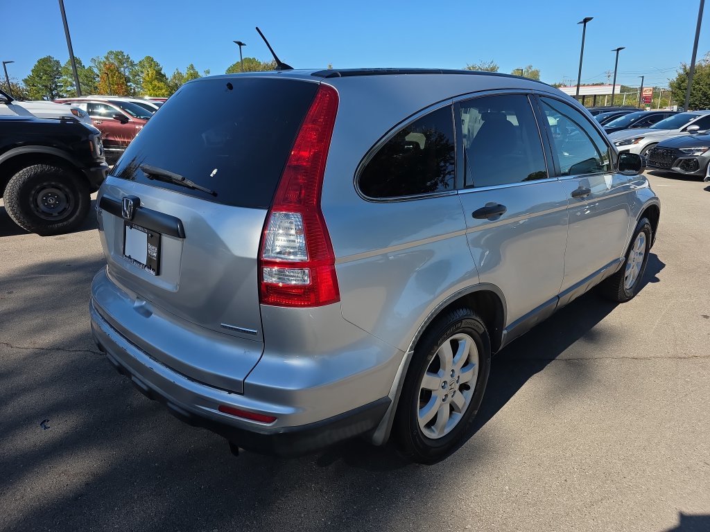 Used 2011 Honda CR-V SE image 9