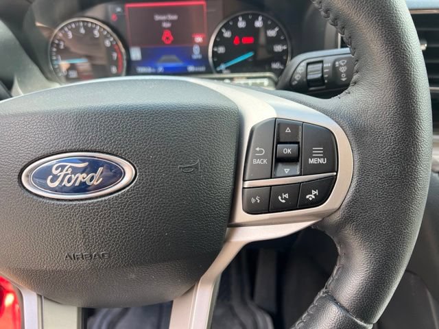 Used 2023 Ford Explorer Limited w/ Equipment Group 301A AWD/4WD image 30