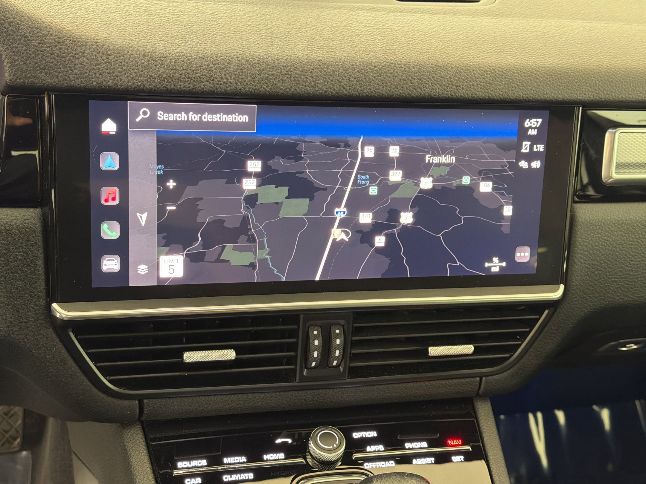 Certified 2023 Porsche Cayenne Platinum Edition AWD/4WD image 26