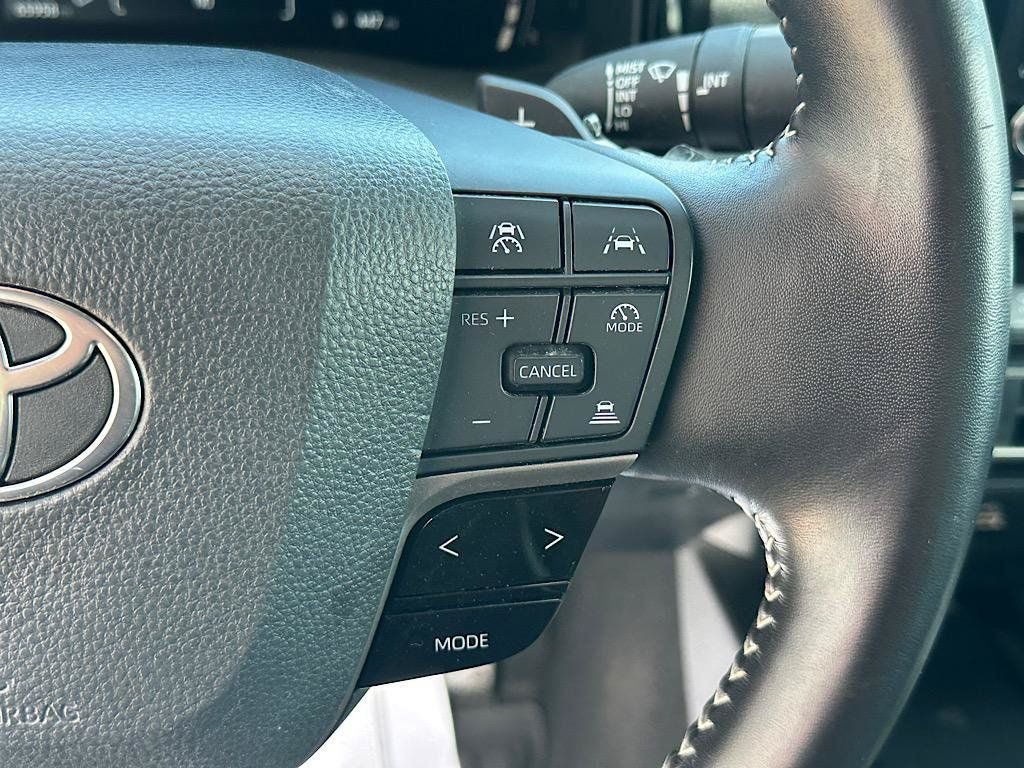 Certified 2025 Toyota Camry SE FWD image 24