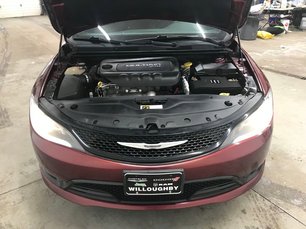 Used 2016 Chrysler 200 S w/ Navigation & Sound Group I image 33