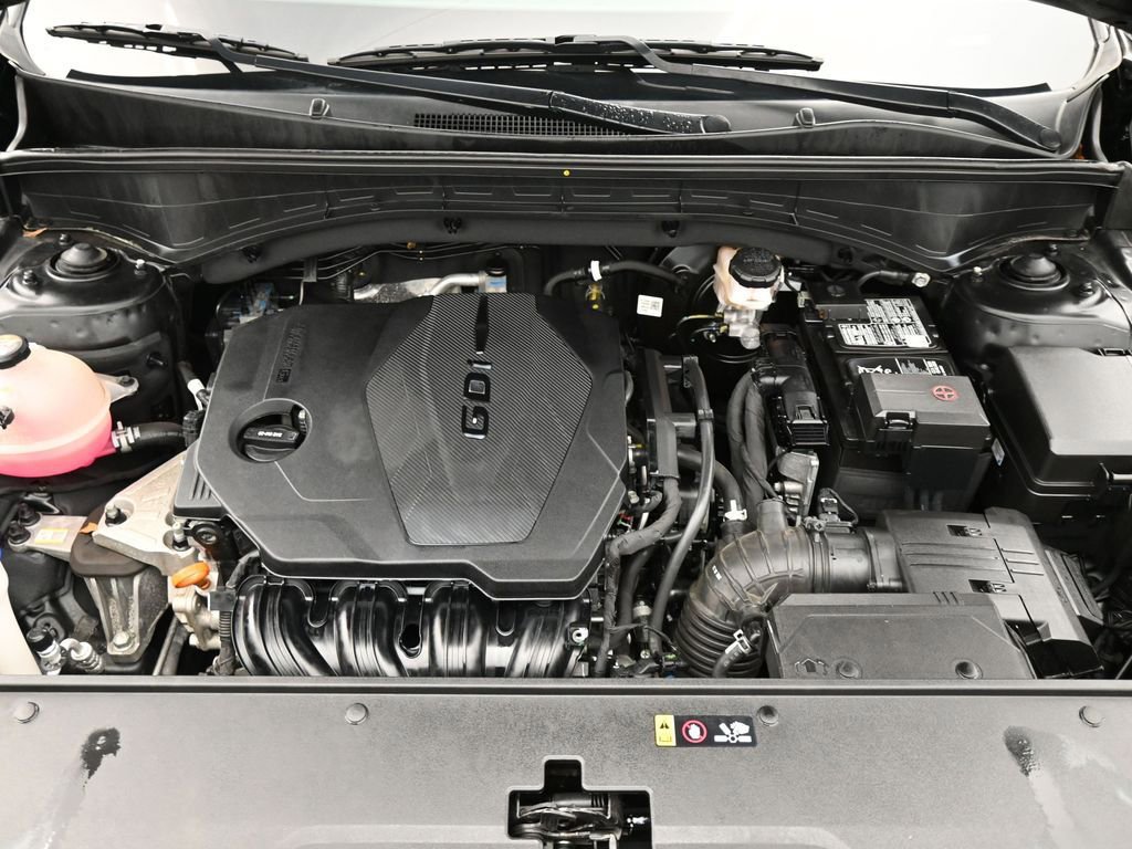 Used 2023 Kia Sorento LX image 14