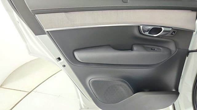 New 2025 Volvo XC90 T8 Ultra w/ Protection Package Premier AWD/4WD image 29
