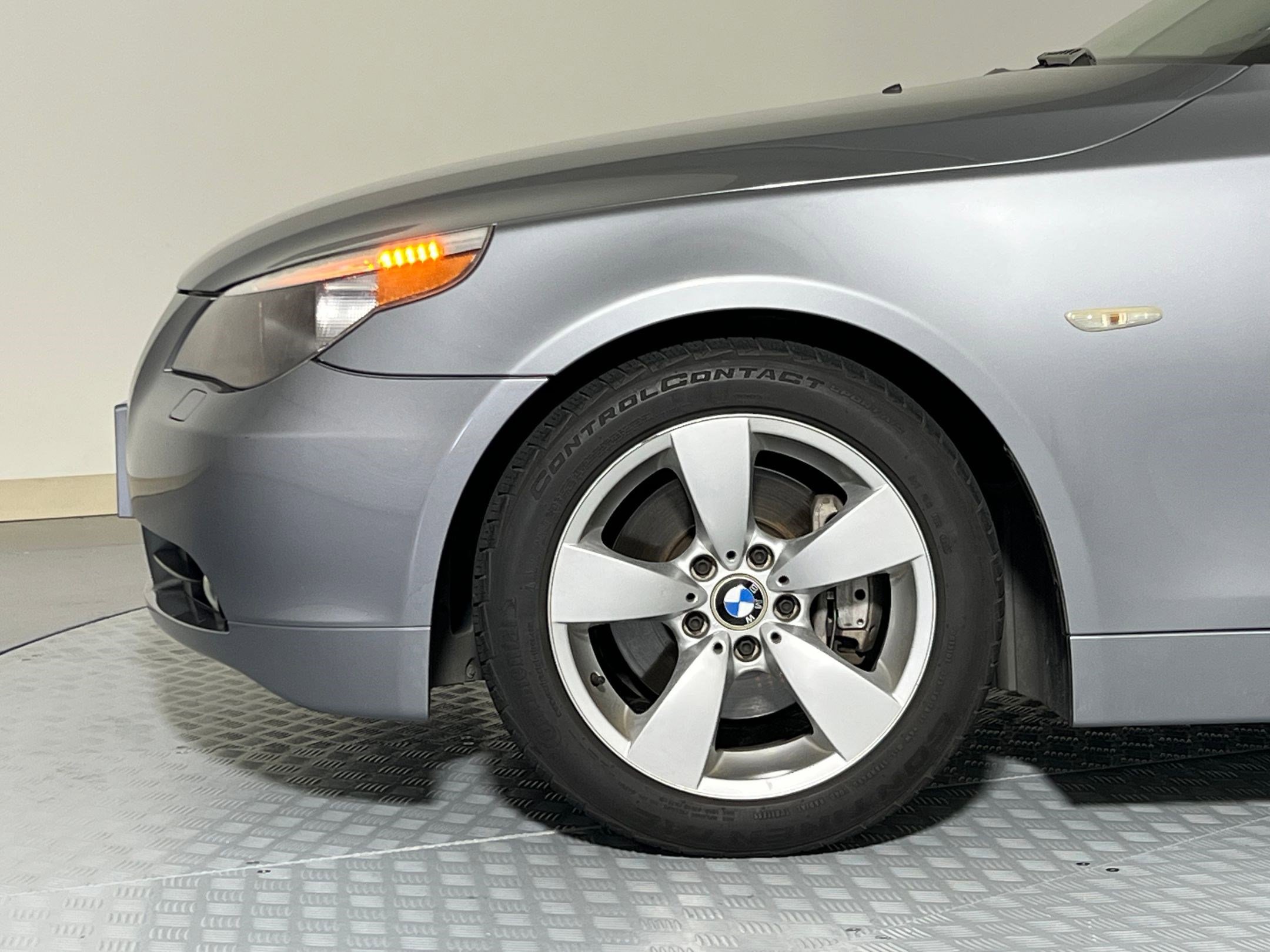 Used 2005 BMW 525i Sedan image 9