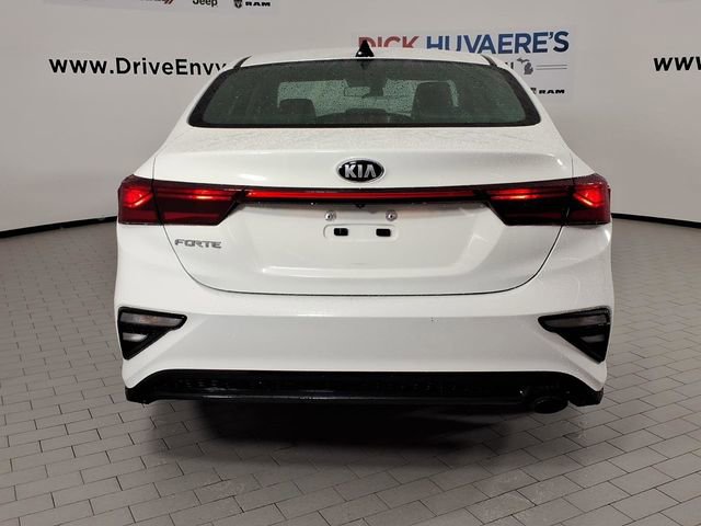 Used 2021 Kia Forte LXS FWD image 5