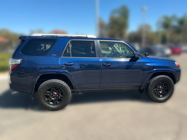 Used 2016 Toyota 4Runner SR5 RWD image 5