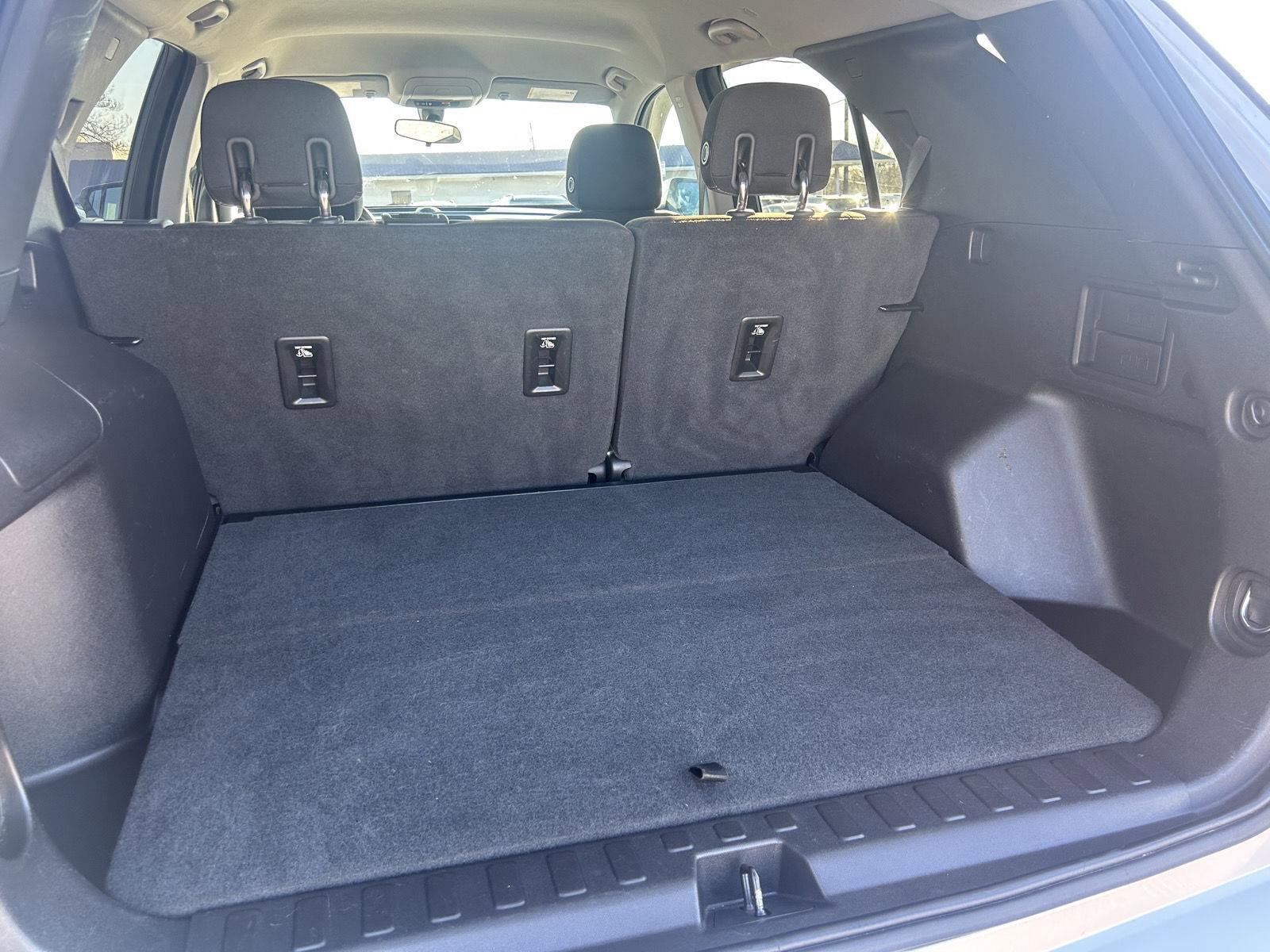 Used 2018 Chevrolet Equinox LT image 7