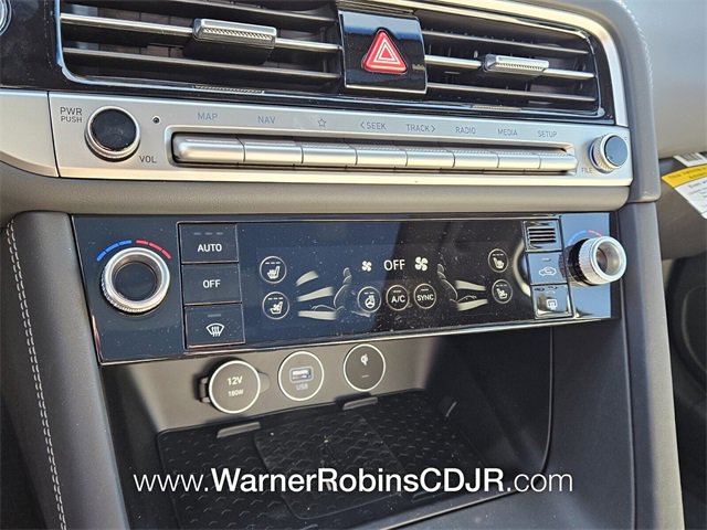 Used 2025 Genesis G70 3.3T Advanced w/ Sport Prestige Package image 24