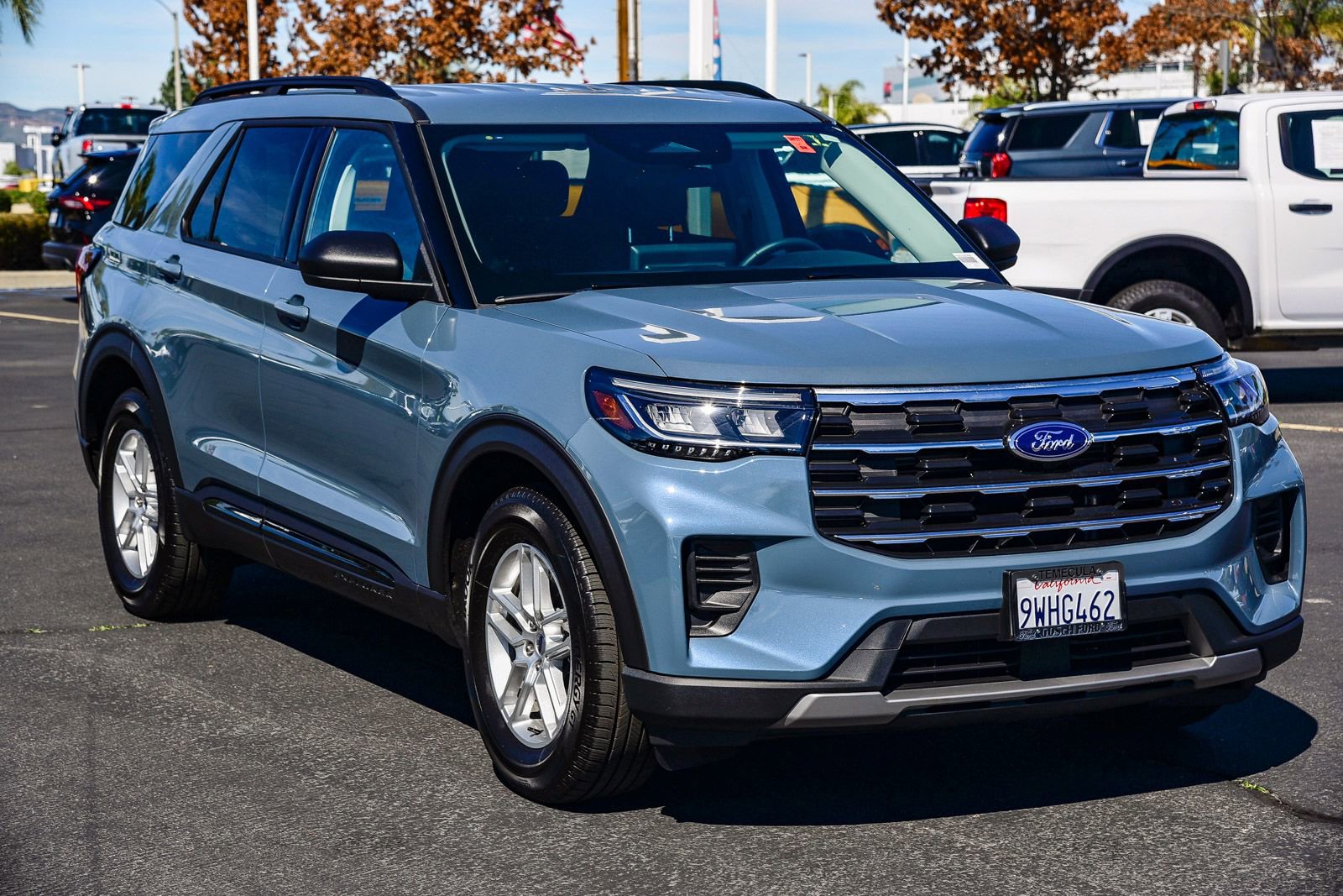 Used 2026 Ford Explorer Active image 3