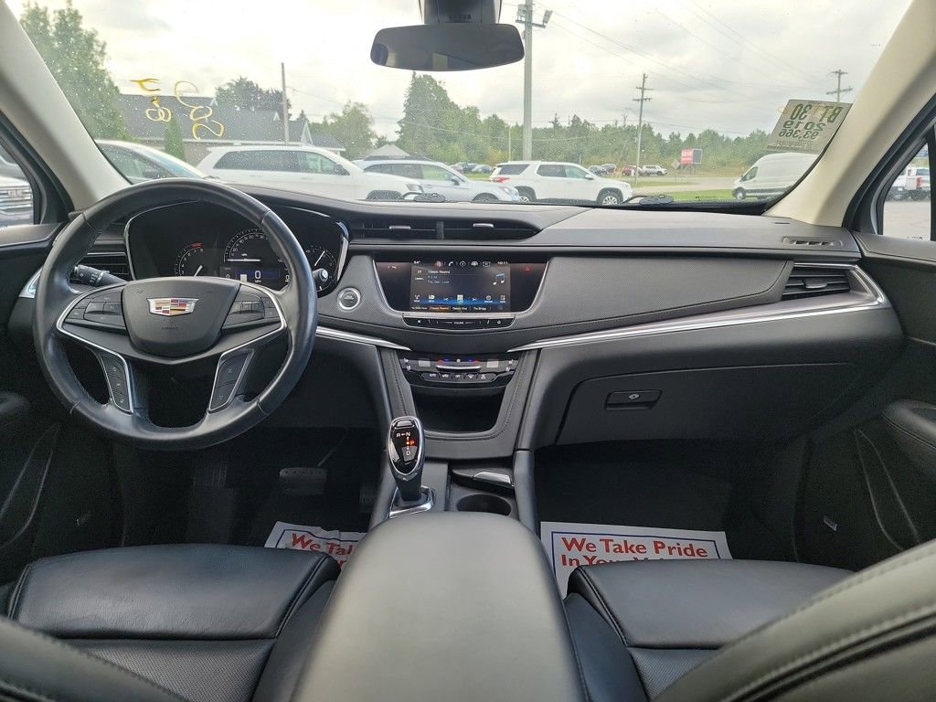 Used 2019 Cadillac XT5 Premium Luxury image 13