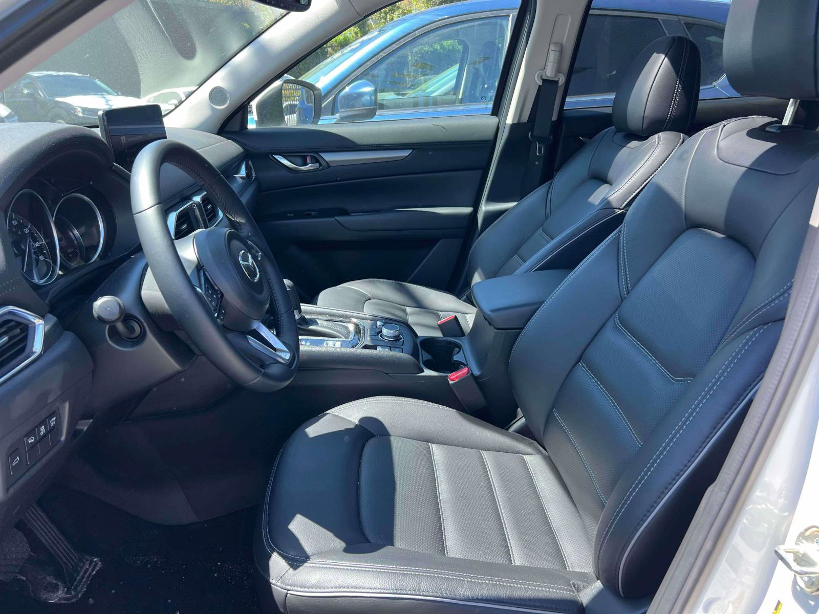 Certified 2025 MAZDA CX-5 AWD 2.5 S w/ Preferred Package image 13