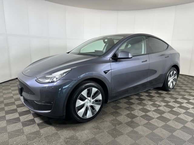 Used 2020 Tesla Model Y Long Range image 7