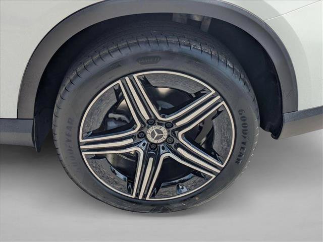 New 2027 Mercedes-Benz GLC 300 4MATIC image 10
