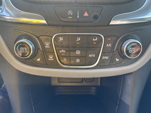 Used 2024 Chevrolet Equinox LT w/ Driver Convenience Package AWD/4WD image 19