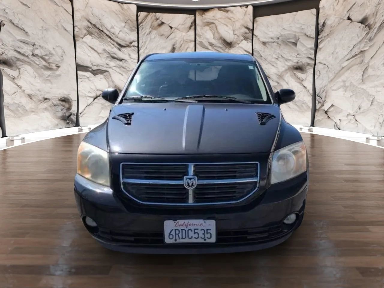 Used 2011 Dodge Caliber Uptown image 2