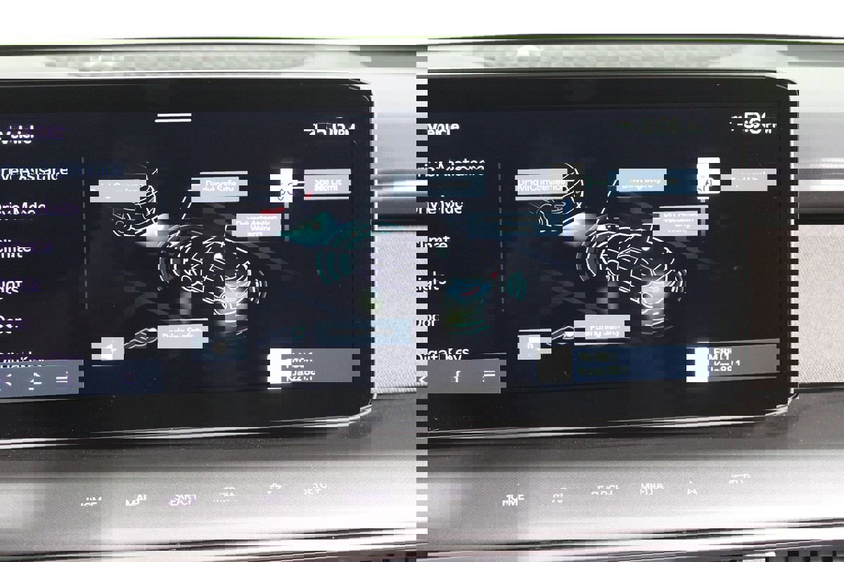 Used 2025 Kia EV9 Light Long Range image 27